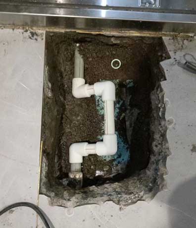 廚房漏水